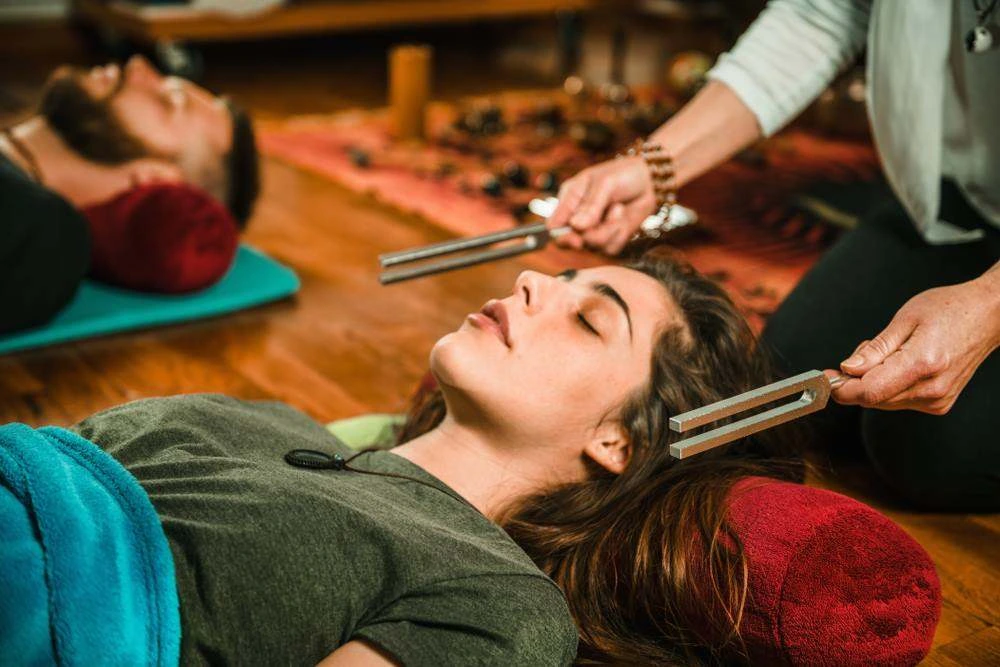 Acutonics tuning forks